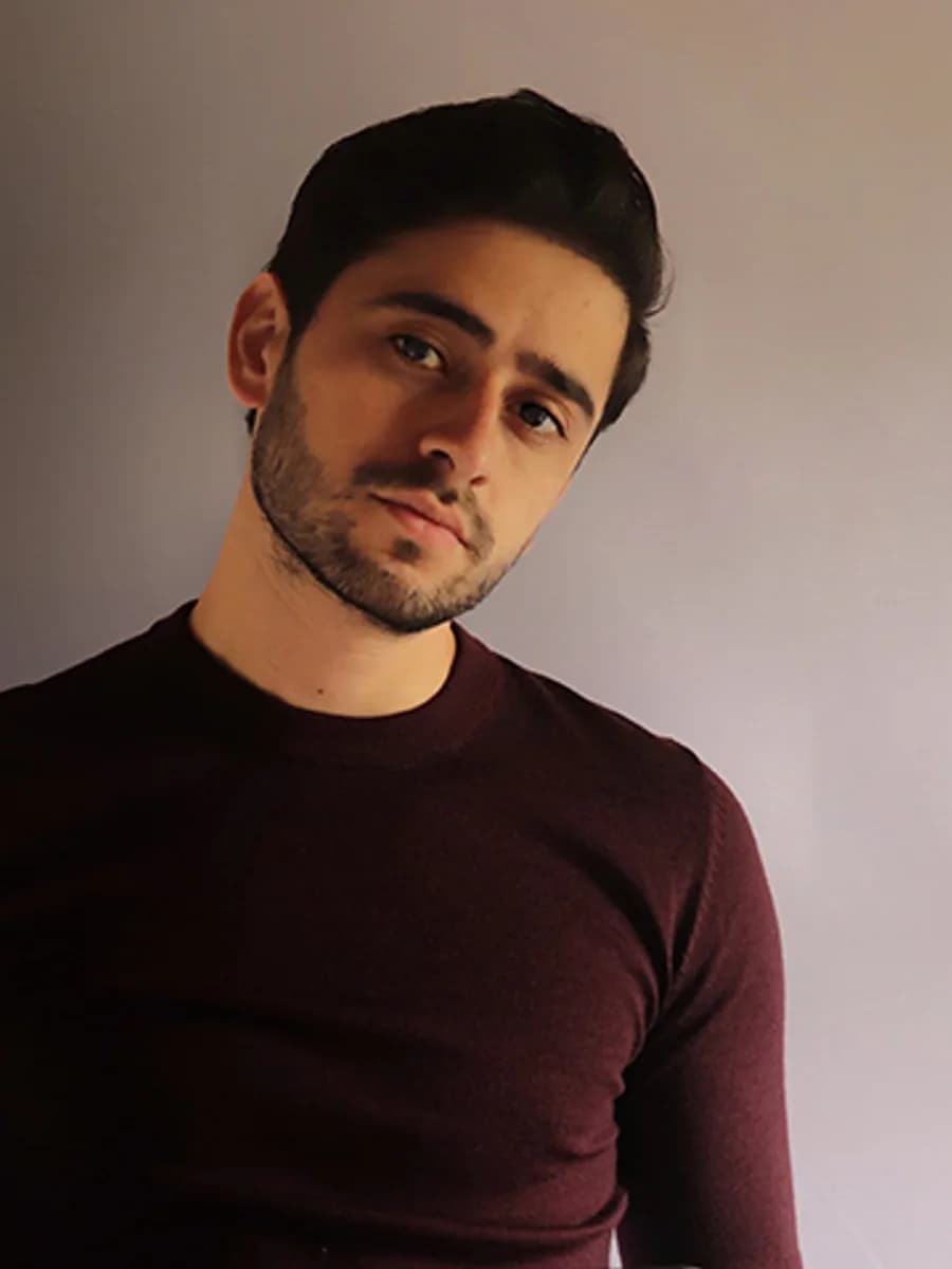 Simón Martínez