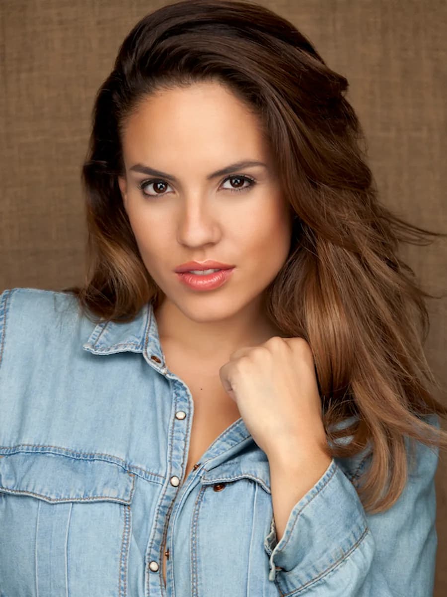 Mia Teran