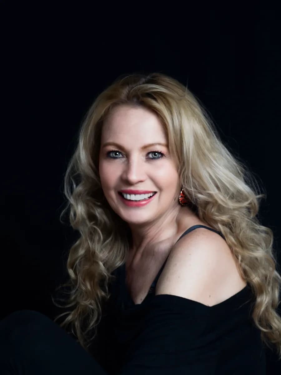 Myriam de Lourdes
